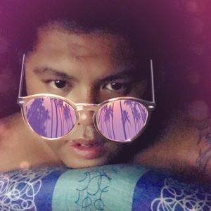 Meet your Posher, Francis